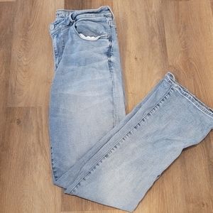Light Wash AE Skinny Kick Jeans